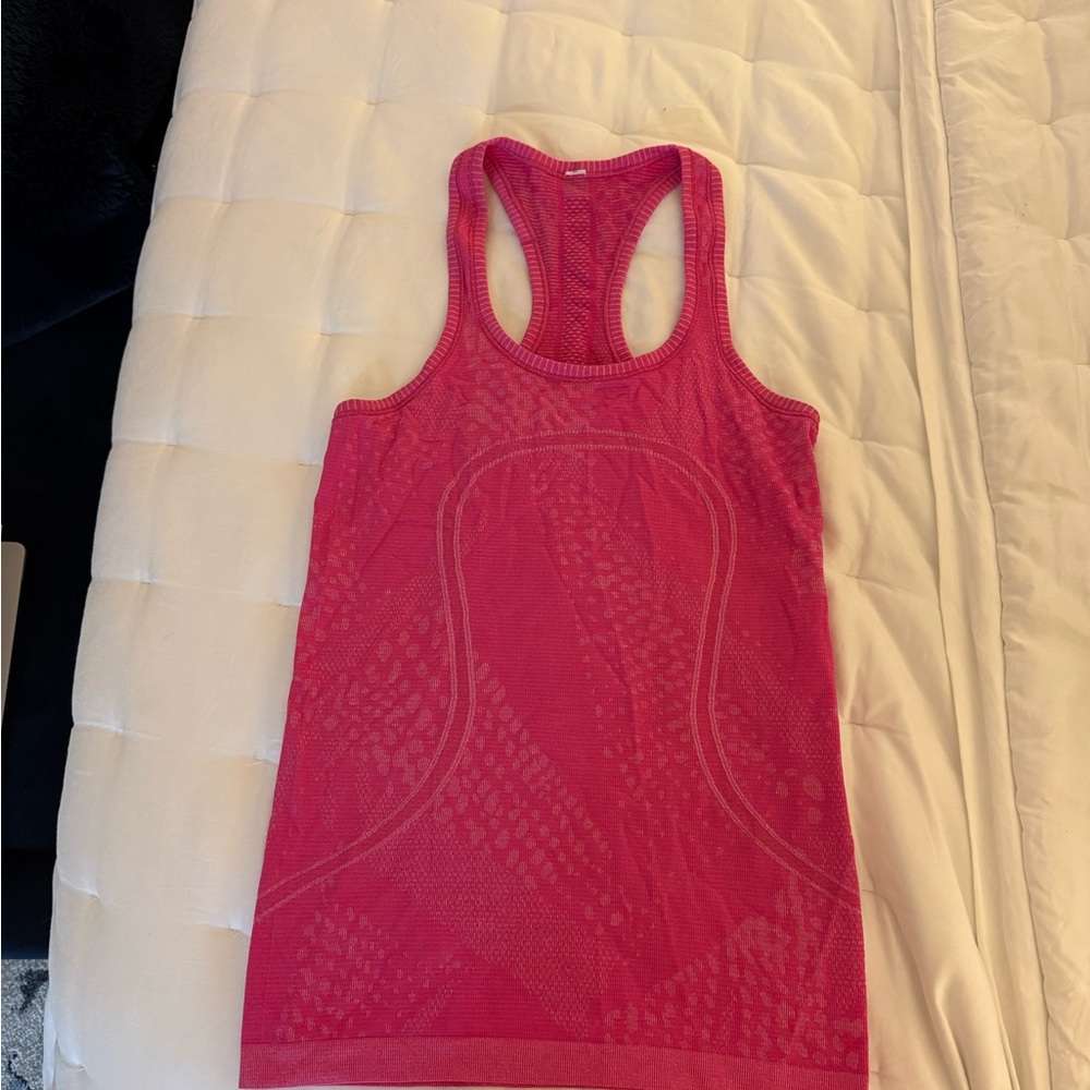 Lululemon Pink Fitted Sleeveless Tank Top